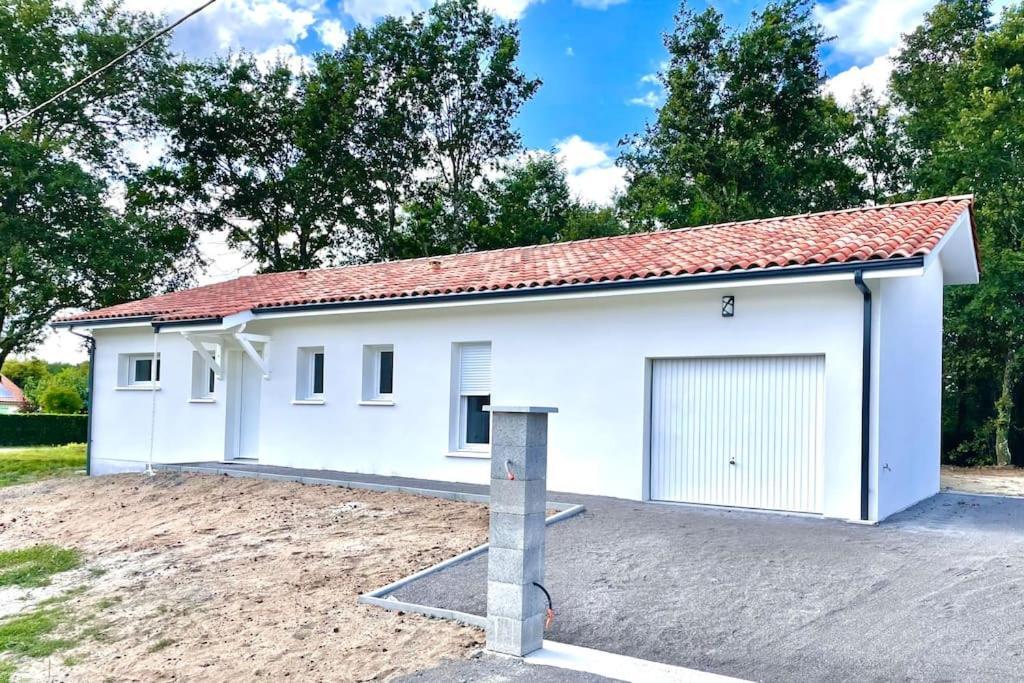 Maison Neuve A 25Mn De L'Ocean Taller Exterior foto